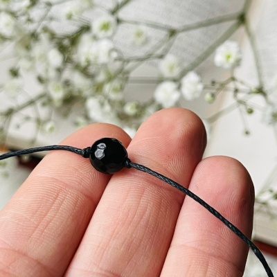 Soovipael tahutud musta oonüksiga 8mm